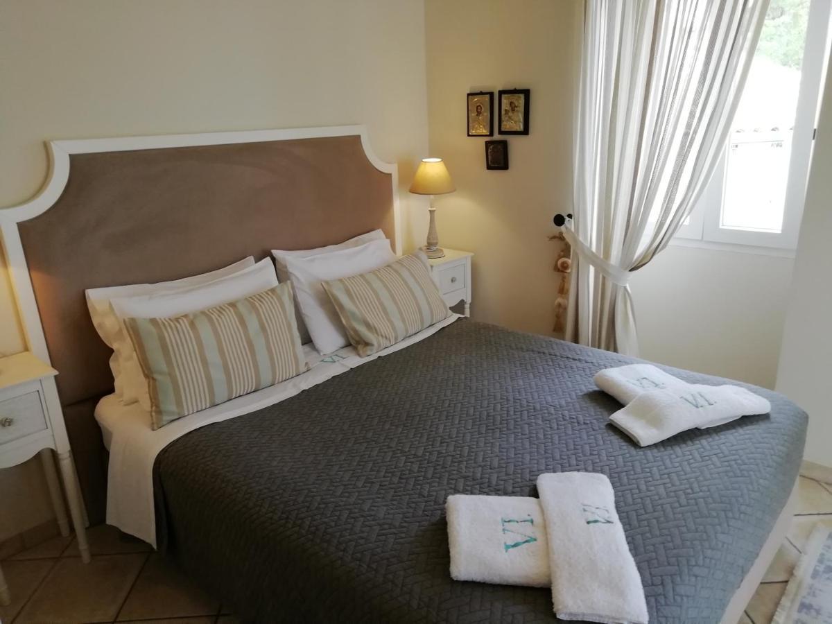 Imerolia Beach Villa Kassiopi Corfu Esterno foto