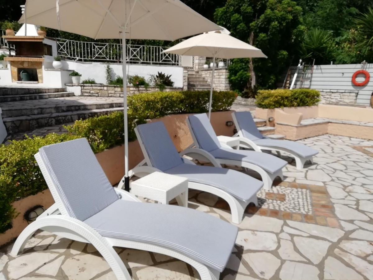 Imerolia Beach Villa Kassiopi Corfu Esterno foto