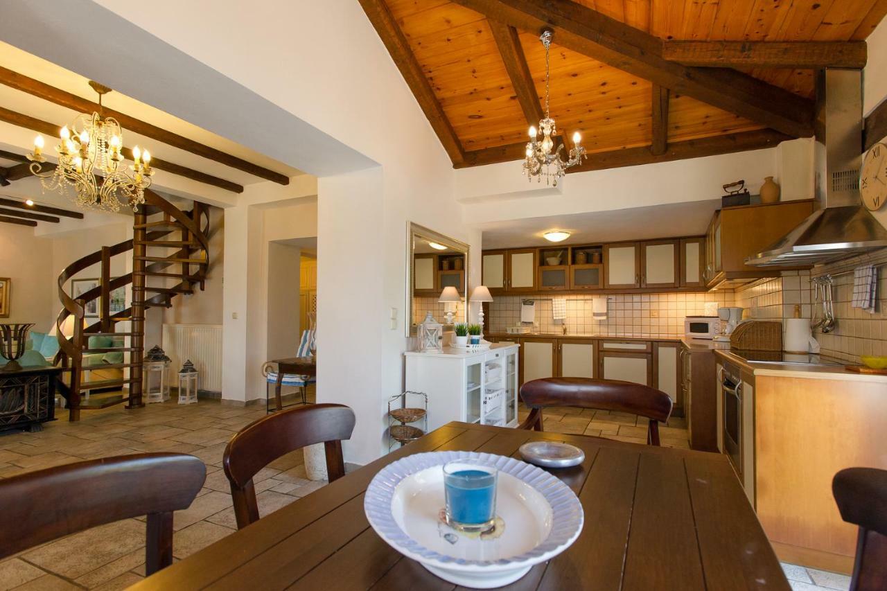 Imerolia Beach Villa Kassiopi Corfu Esterno foto